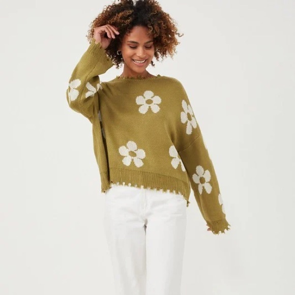 Distressed Green Daisy Sweater - Picture 2 of 6